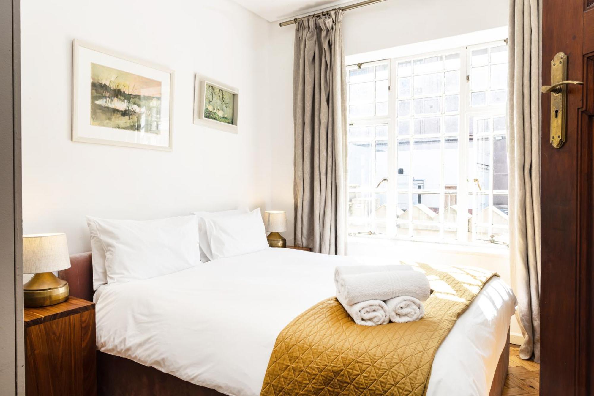 Charming 1br On Market Sq Apartment *