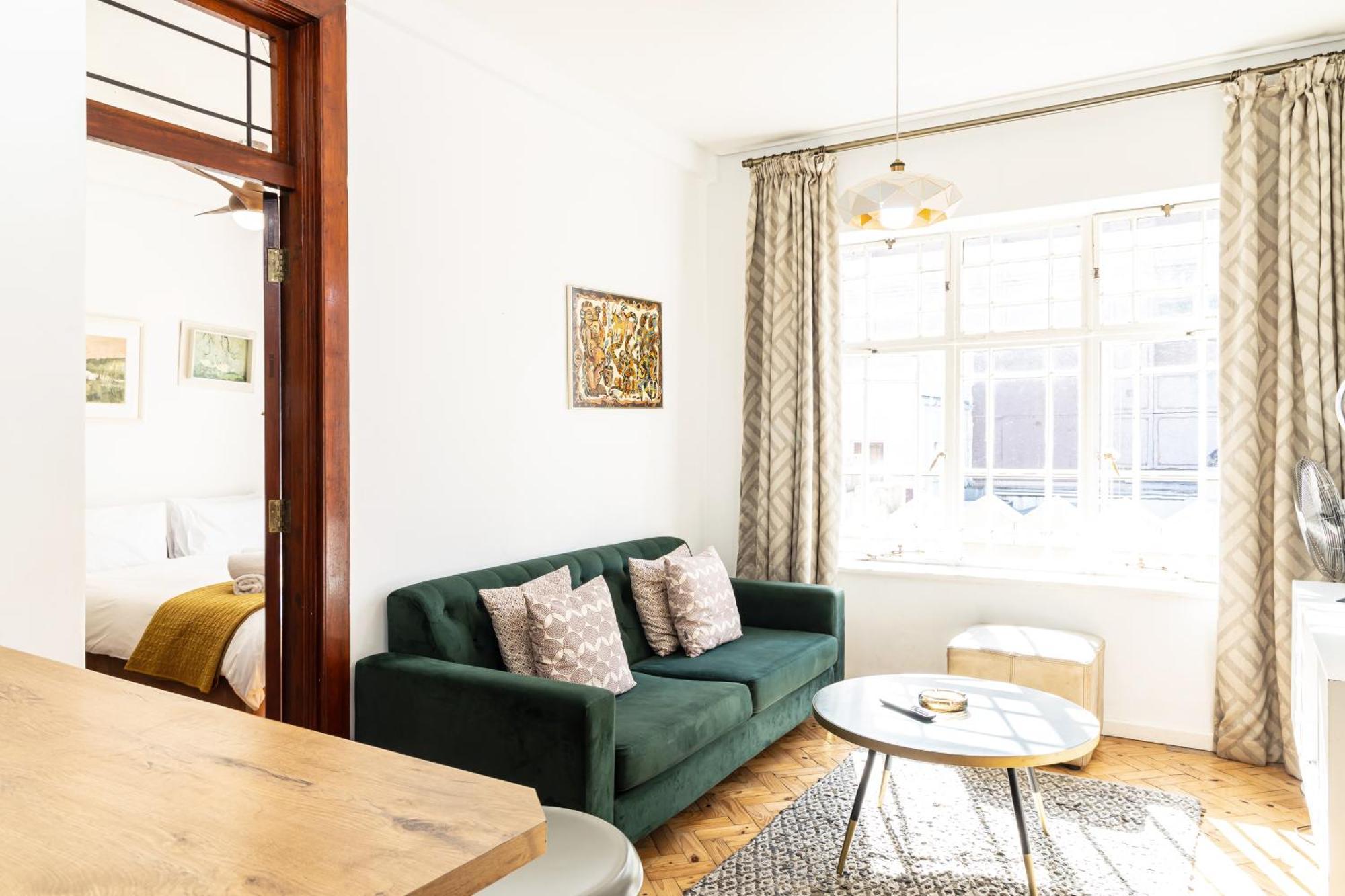 Charming 1br On Market Sq Apartment Kapstadt